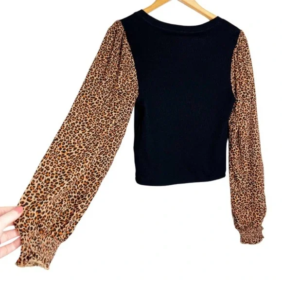 NWT DKNY Jeans Black Ribbed Knit Leopard Print Sleeve Crop Top Women's Size M - Picture 10 of 16